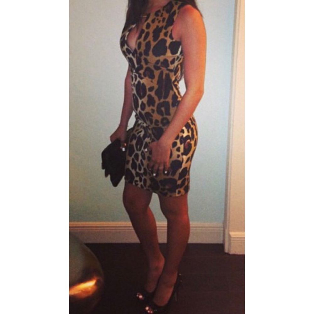 KIM KARDASHIAN DRESS - Picture 5 of 5